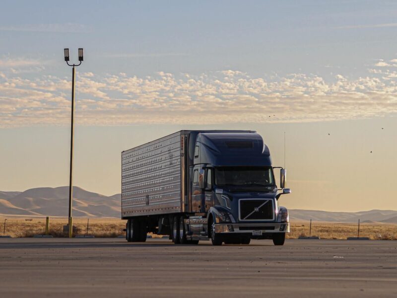 truck_on_road1