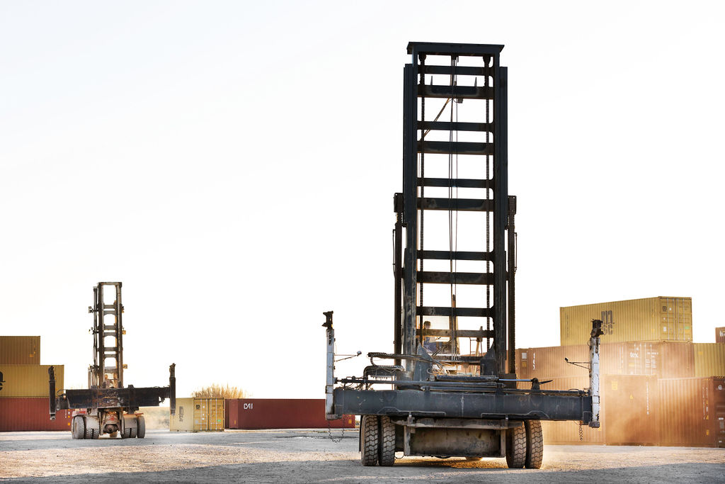 containers-thessaloniki2